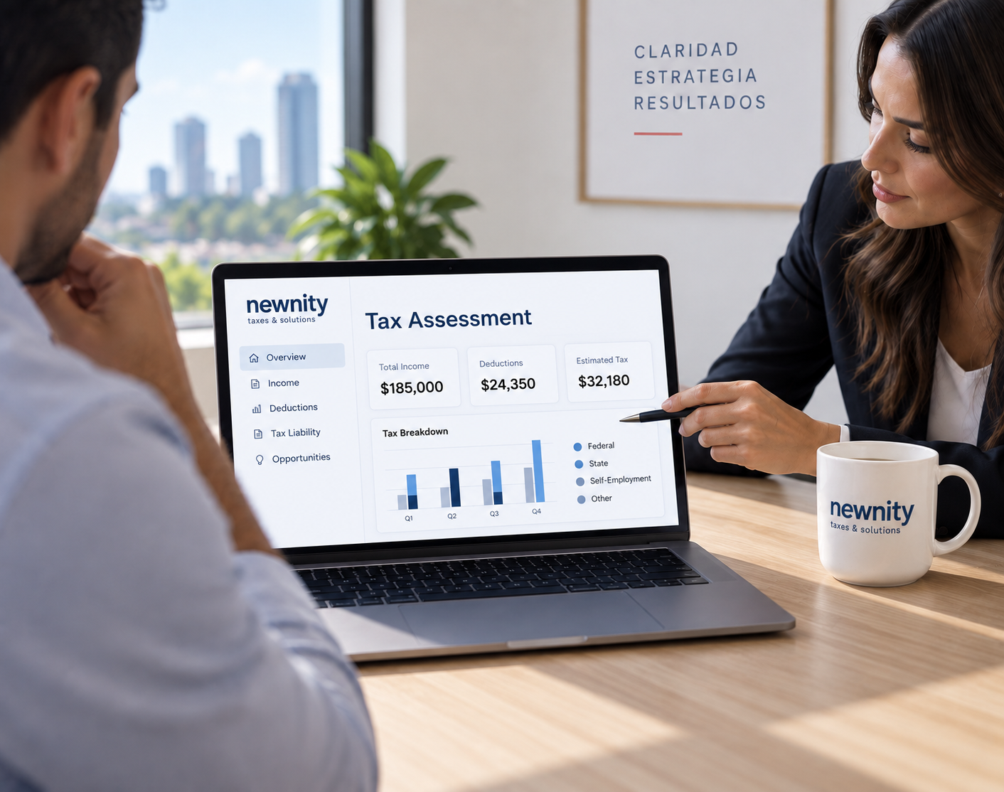 Equipo revisando información para un Tax Assesment
